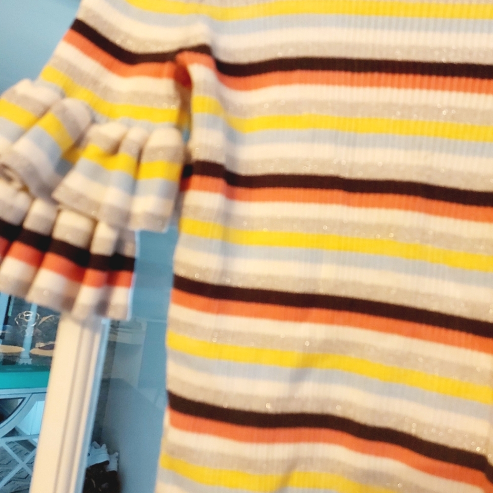 Striped Ruffle Sleeve Top - Picture 2 of 3